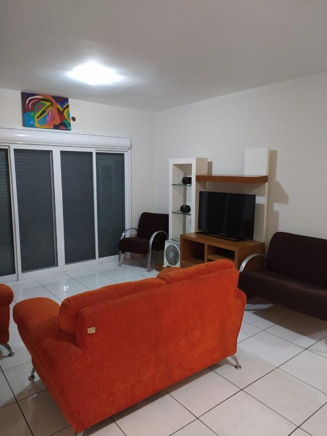 Apartamento Espacoso Com Estacionamento Incluido Foz do Iguaçu Exterior foto